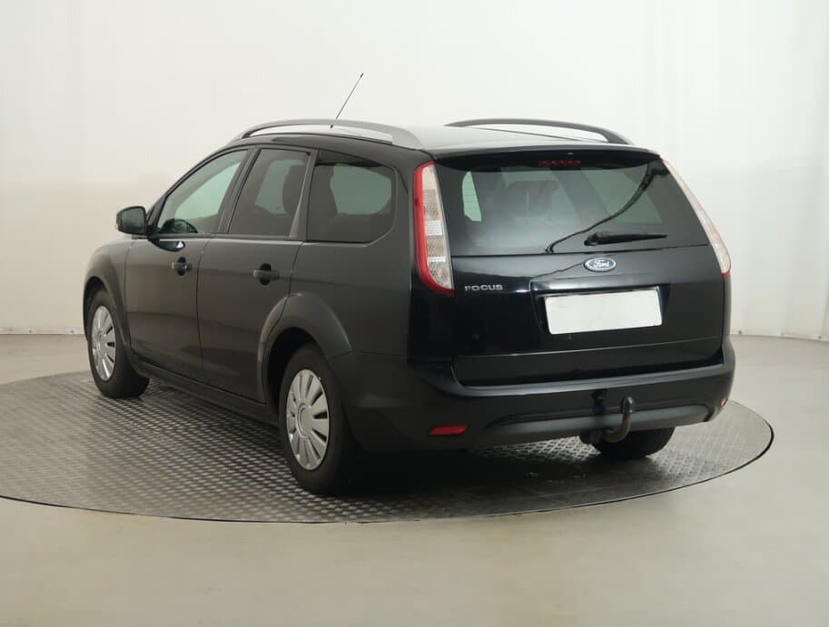 2009 Ford FOCUS - 5