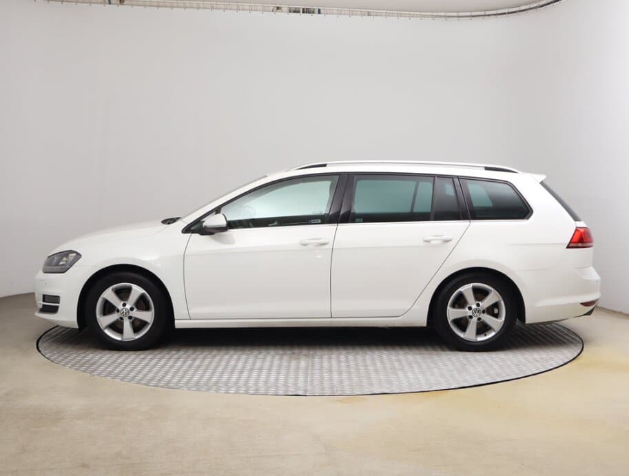 2014 Volkswagen Golf - 4