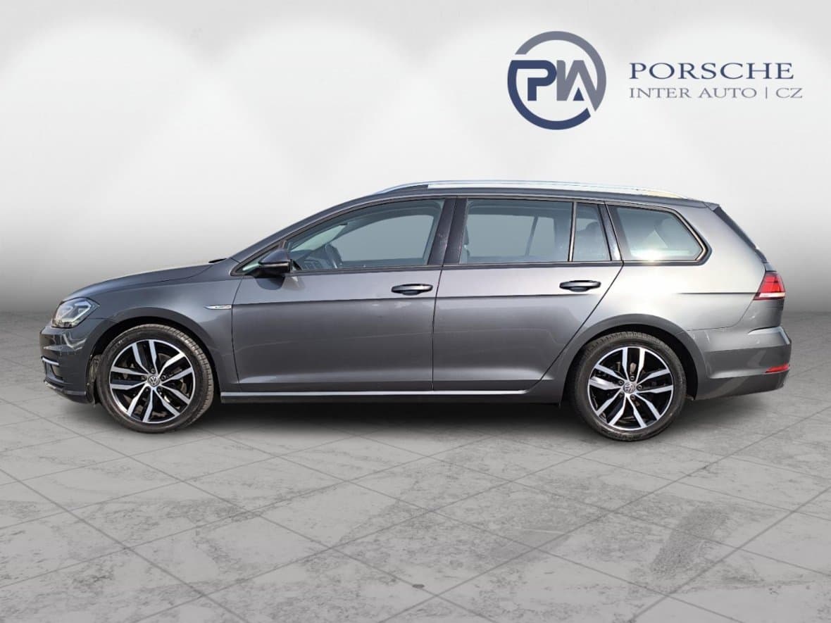 2020 Volkswagen Golf - 3