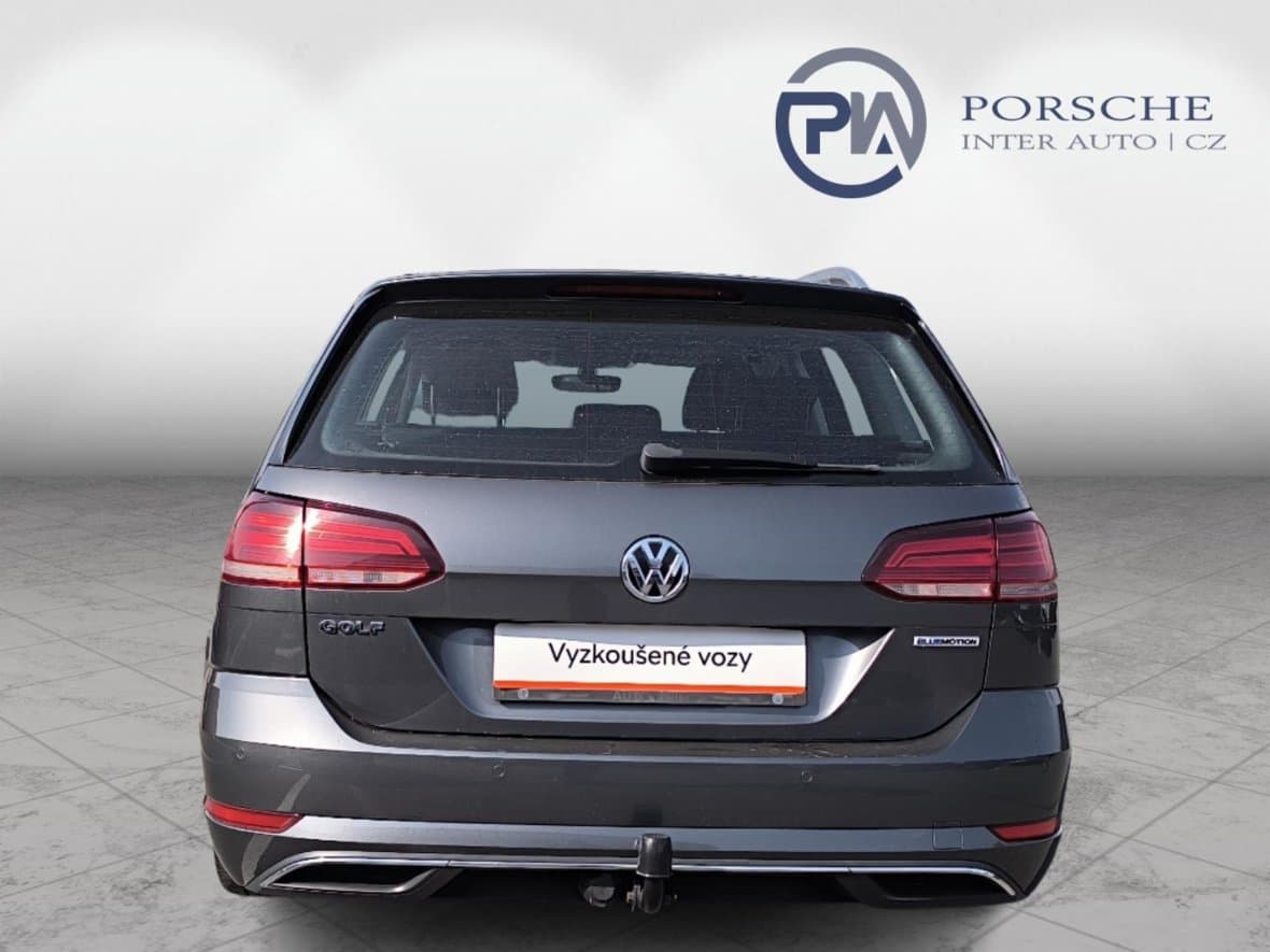 2020 Volkswagen Golf - 7