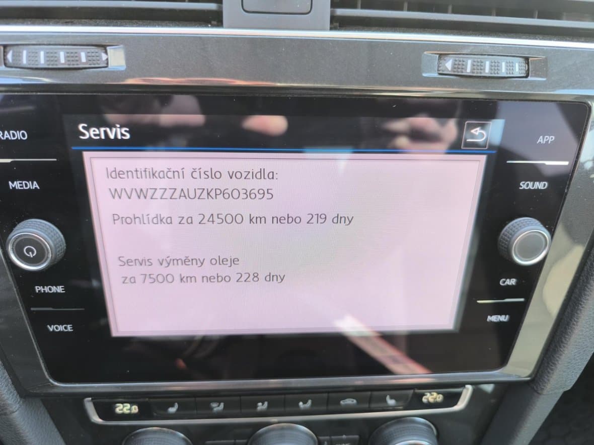 2020 Volkswagen Golf - 14