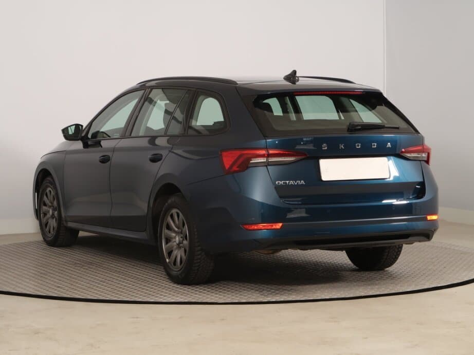 2022 Škoda OCTAVIA - 5