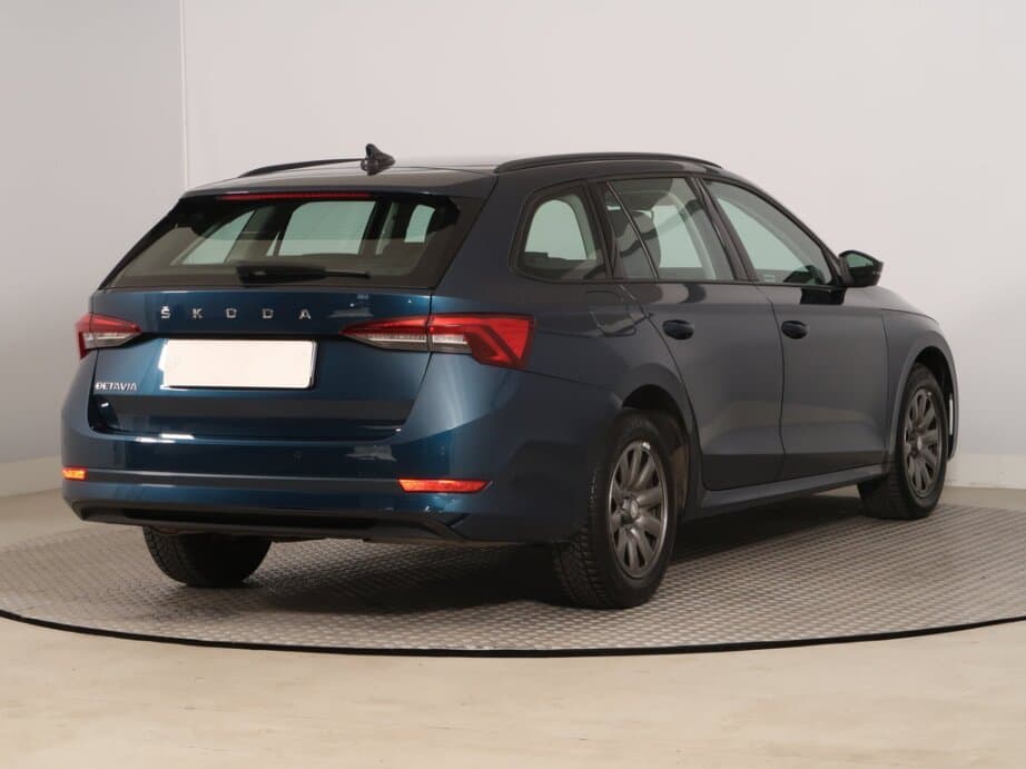 2022 Škoda OCTAVIA - 7