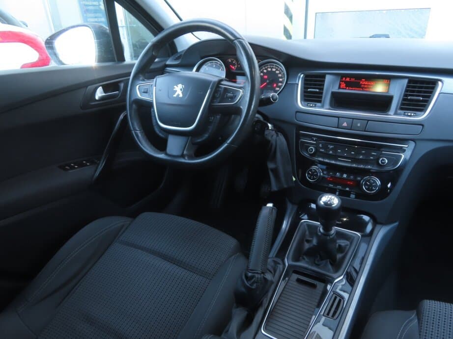 2012 Peugeot 508 - 9