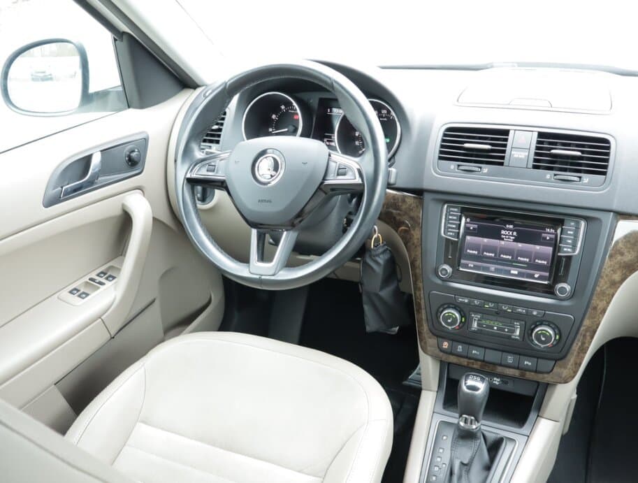 2015 Škoda YETI - 17