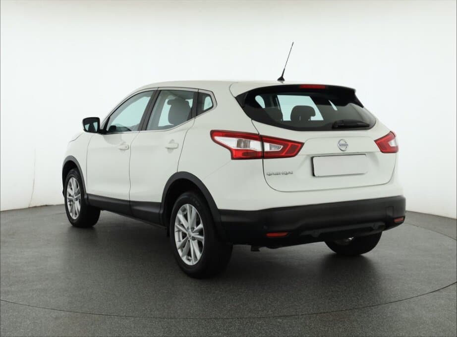 2015 Nissan QASHQAI - 5