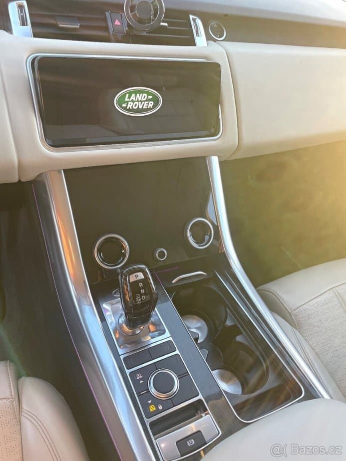 2021 Land Rover RANGE ROVER - 11