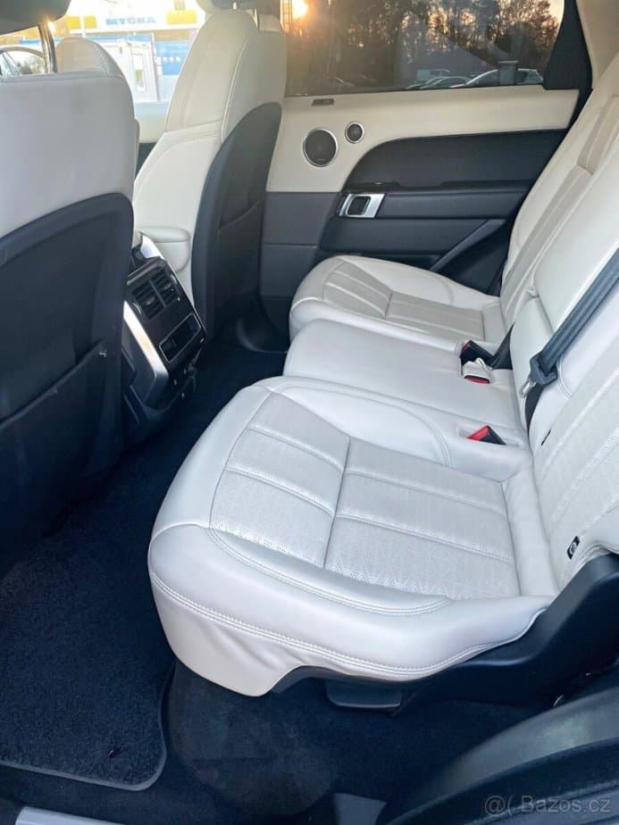 2021 Land Rover RANGE ROVER - 14