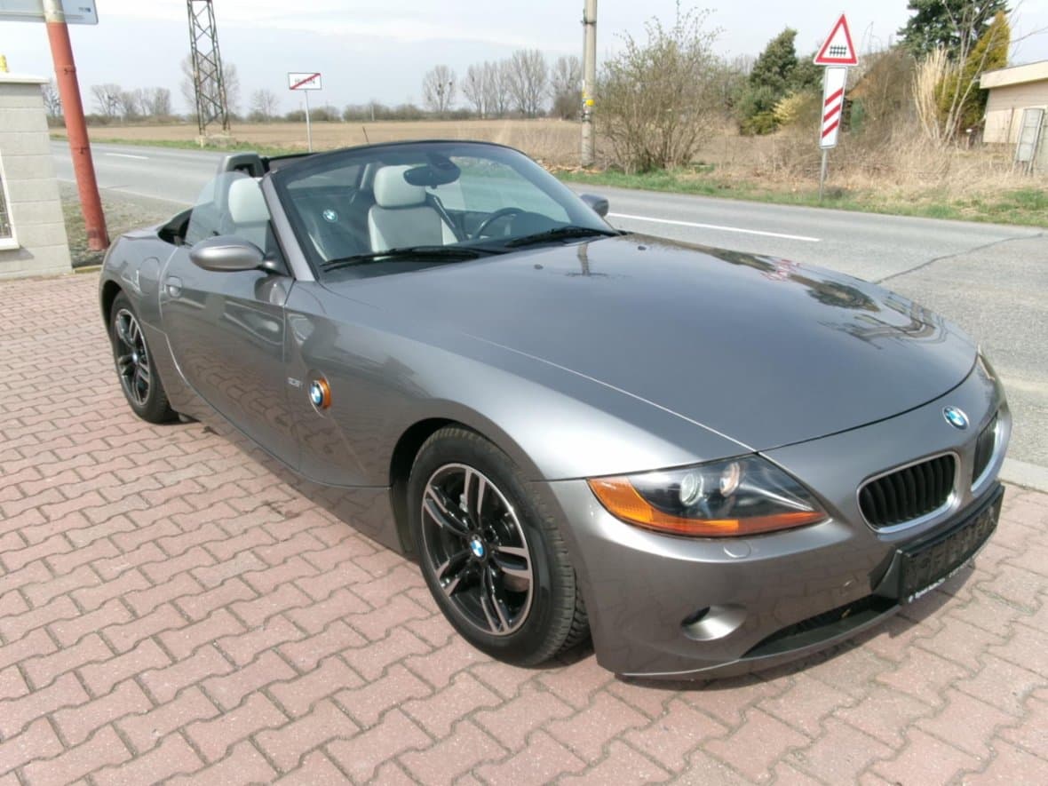 2003 BMW Z4 - 9
