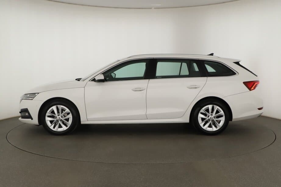 2020 Škoda OCTAVIA - 4