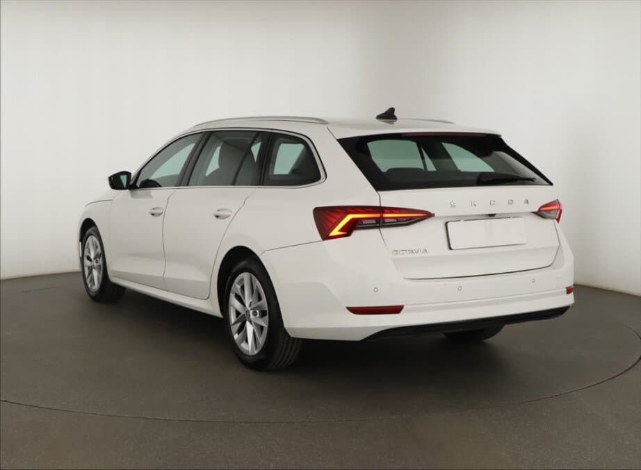 2020 Škoda OCTAVIA - 5