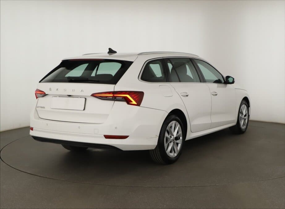 2020 Škoda OCTAVIA - 7