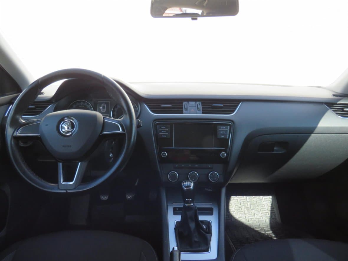 2018 Škoda OCTAVIA - 8