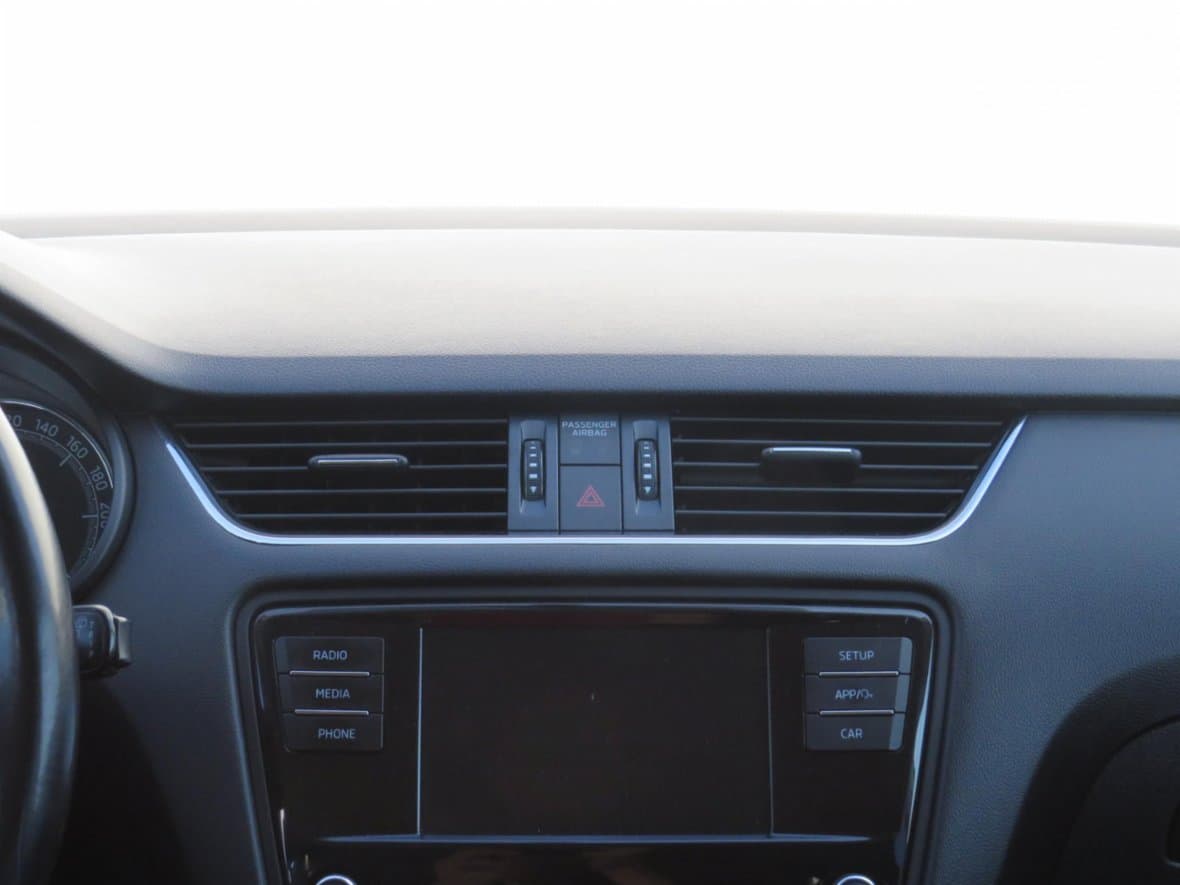 2018 Škoda OCTAVIA - 9