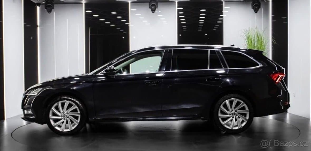 Škoda OCTAVIA - 10