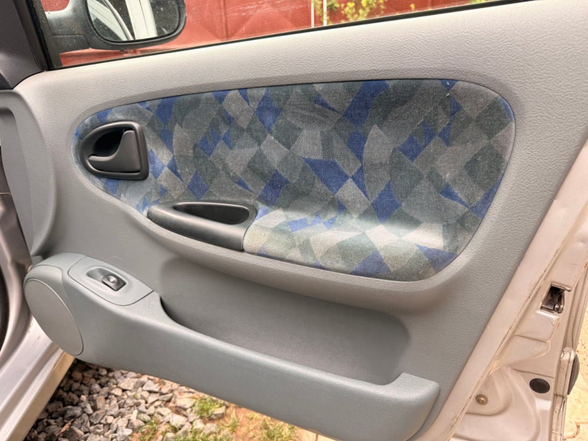 1997 Renault MEGANE - 9