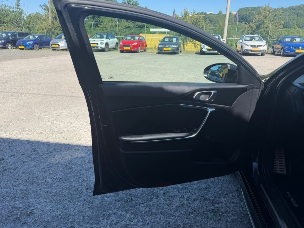 2019 Kia CEE'D - 21