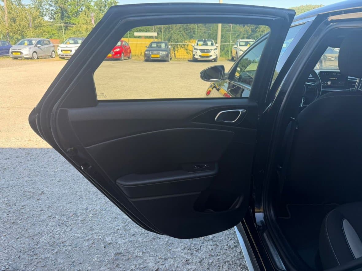 2019 Kia CEE'D - 27