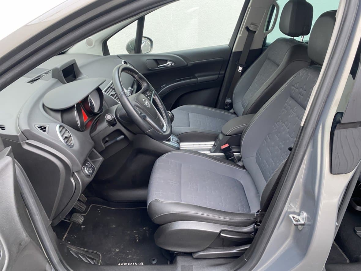 2015 Opel MERIVA - 9