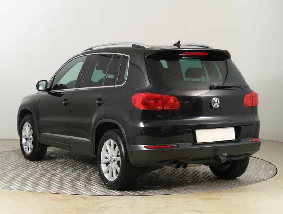 2015 Volkswagen TIGUAN - 5