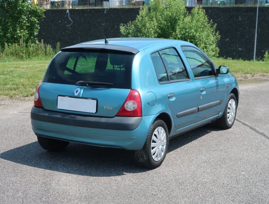 2002 Renault CLIO - 13