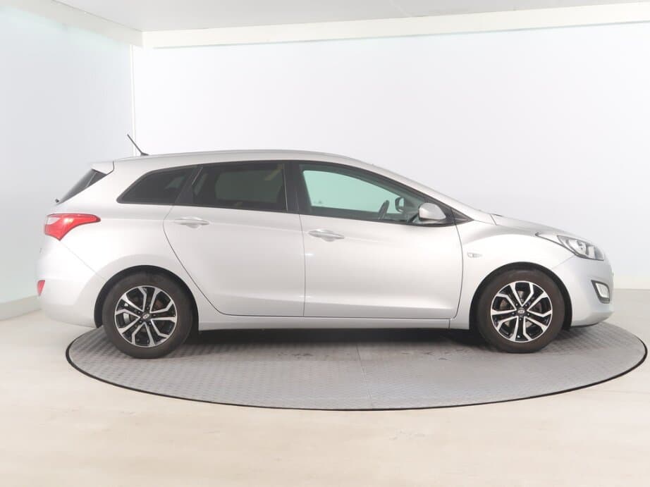 2016 Hyundai i30 - 15
