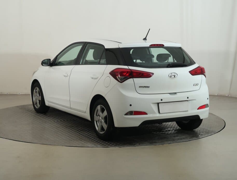 2015 Hyundai i20 - 5