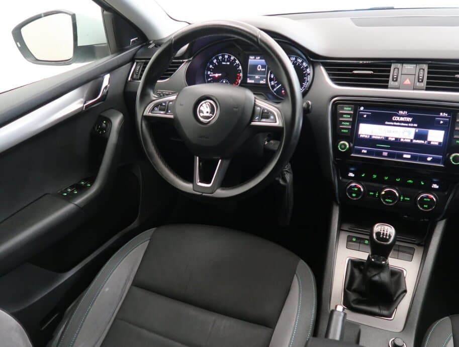 2016 Škoda OCTAVIA - 9