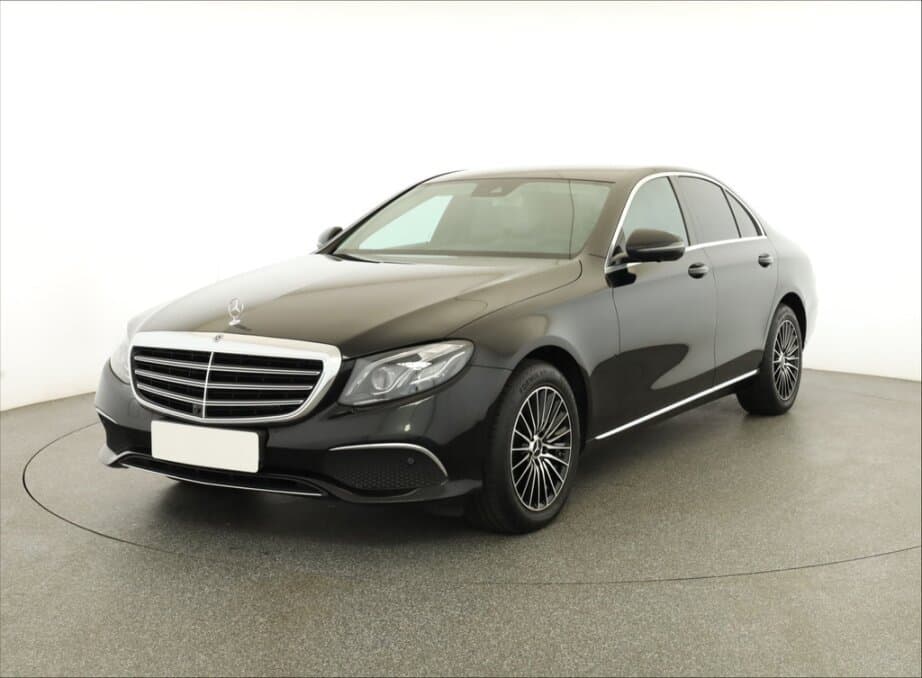 2018 Mercedes-Benz E-CLASS - 3
