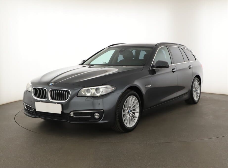 2016 BMW 5-SERIES - 3