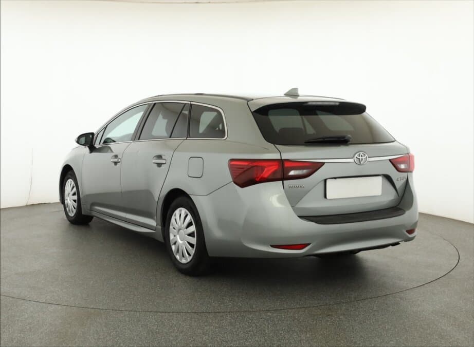 2016 Toyota AVENSIS - 5