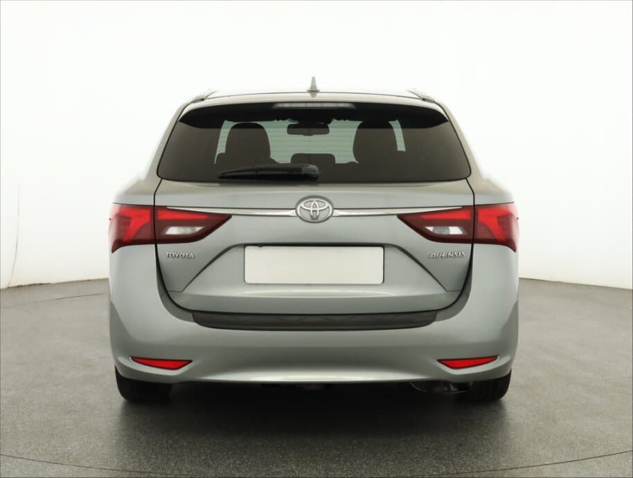 2016 Toyota AVENSIS - 6