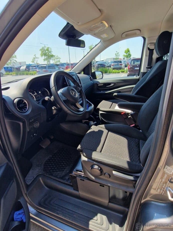 Mercedes-Benz VITO - 9