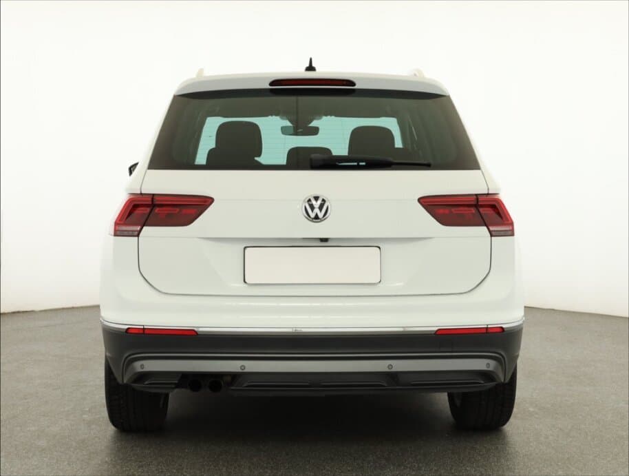2019 Volkswagen TIGUAN - 11