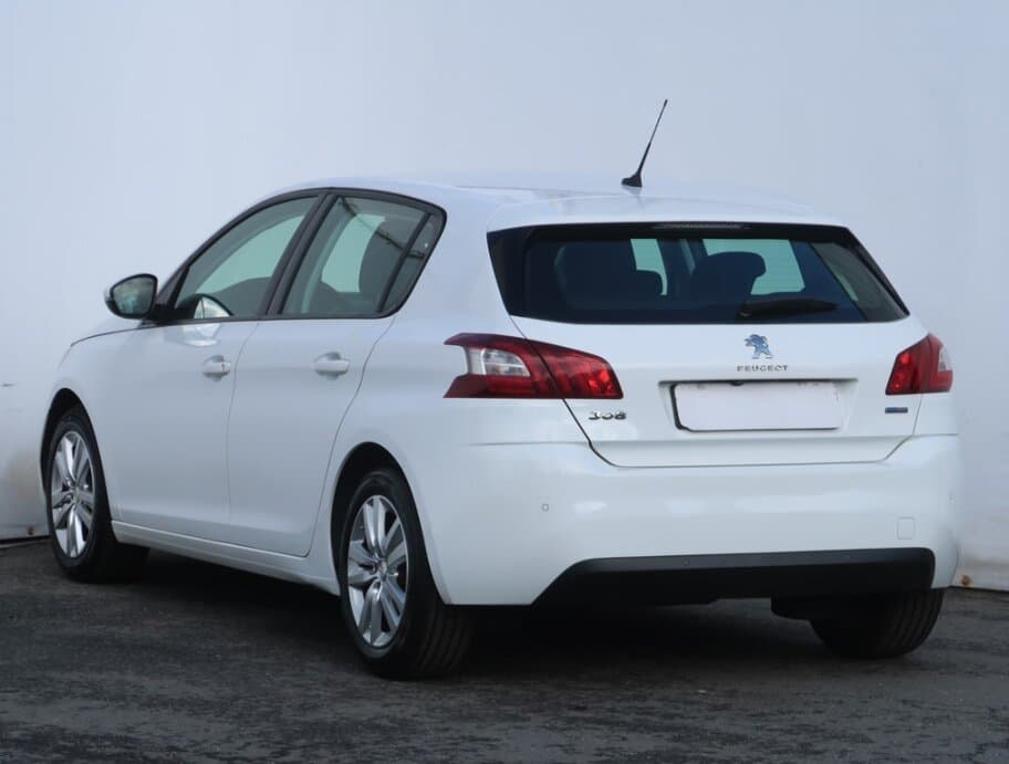 2017 Peugeot 308 - 5