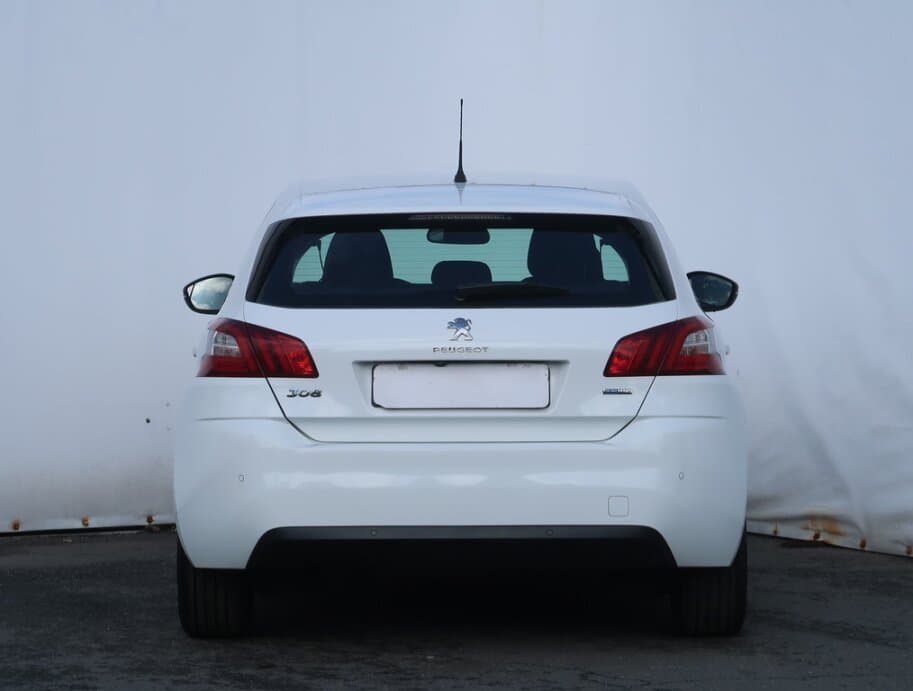 2017 Peugeot 308 - 6