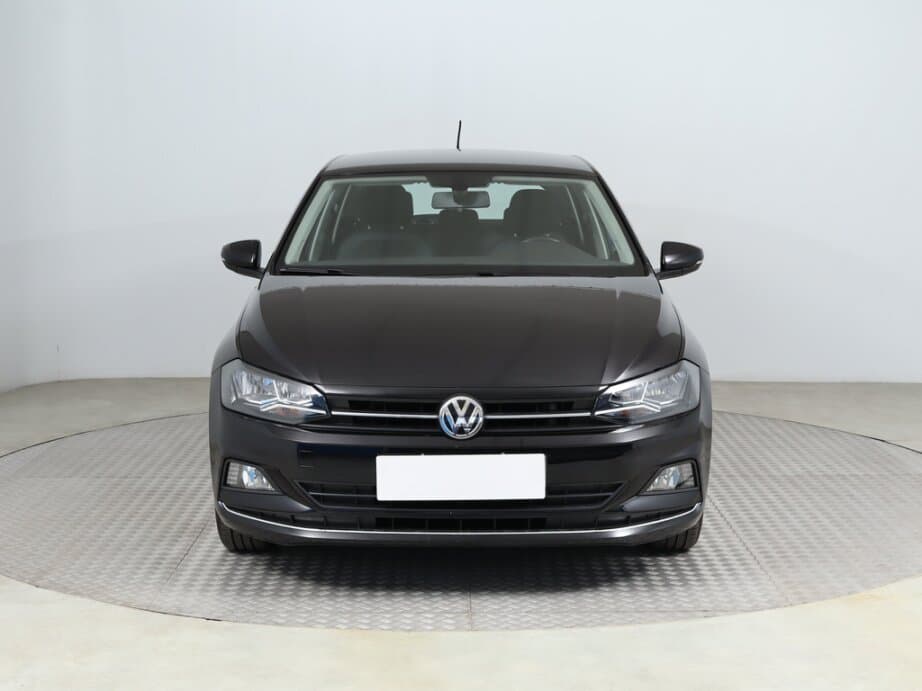2018 Volkswagen POLO - 2