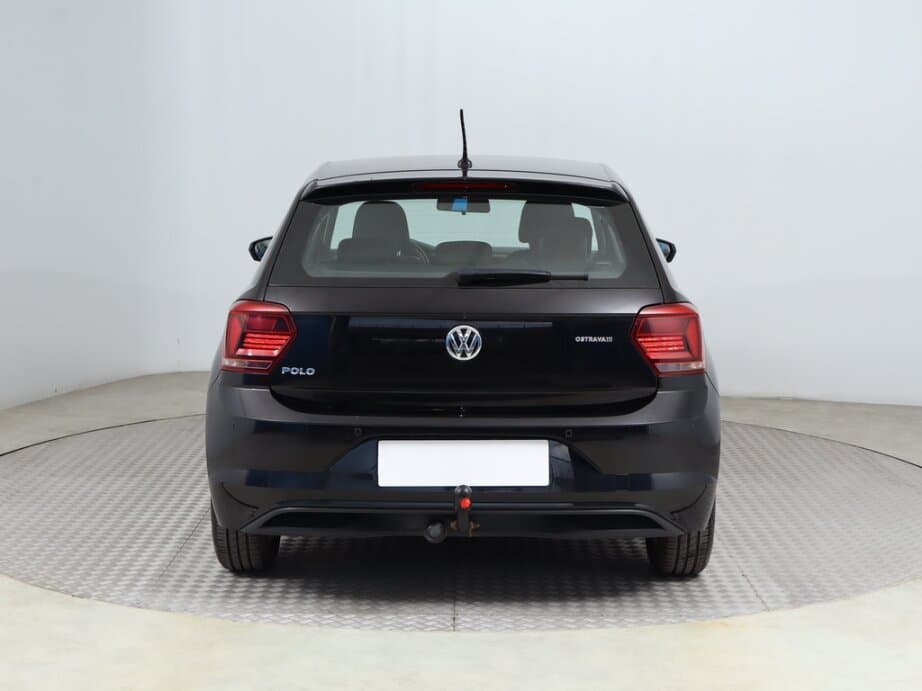 2018 Volkswagen POLO - 6