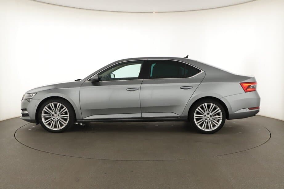 2023 Škoda SUPERB - 4
