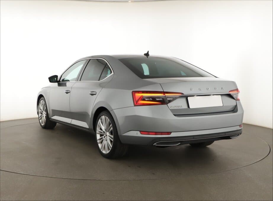 2023 Škoda SUPERB - 5