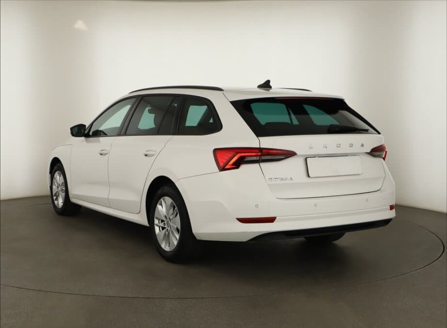 2022 Škoda OCTAVIA - 5