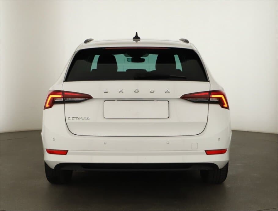 2022 Škoda OCTAVIA - 6