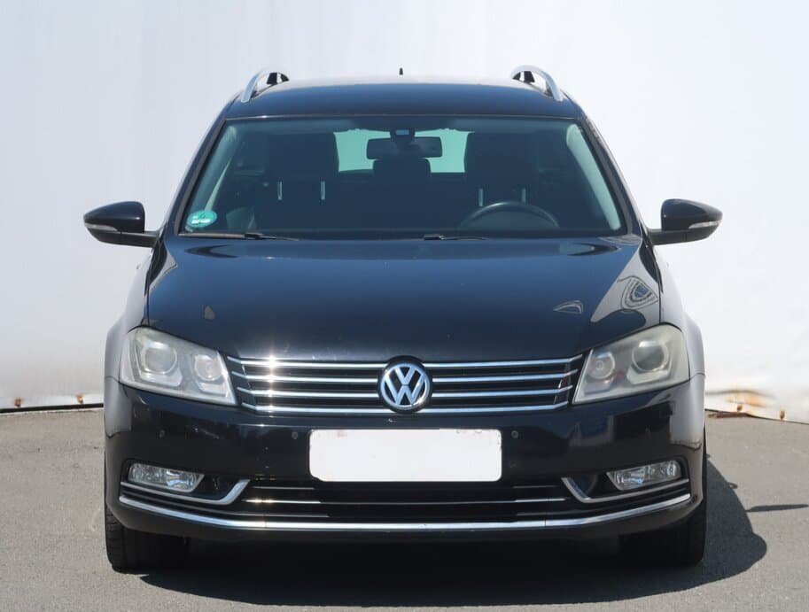 2012 Volkswagen PASSAT - 2