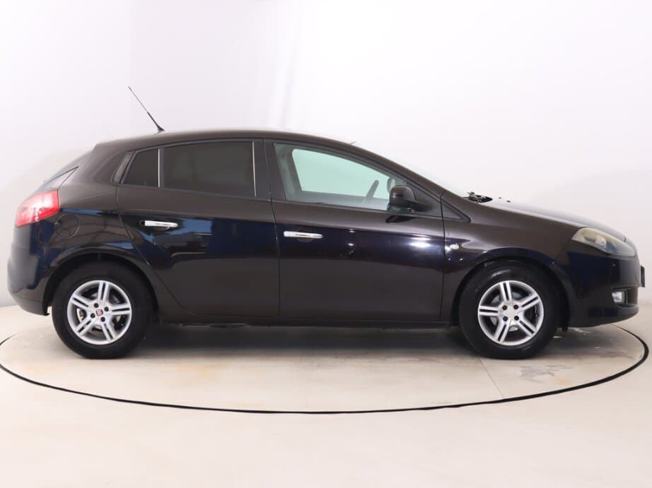2012 Fiat BRAVO - 8