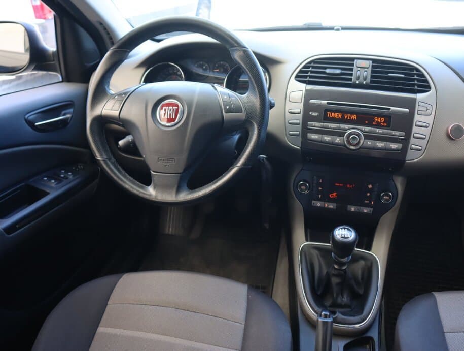 2012 Fiat BRAVO - 9