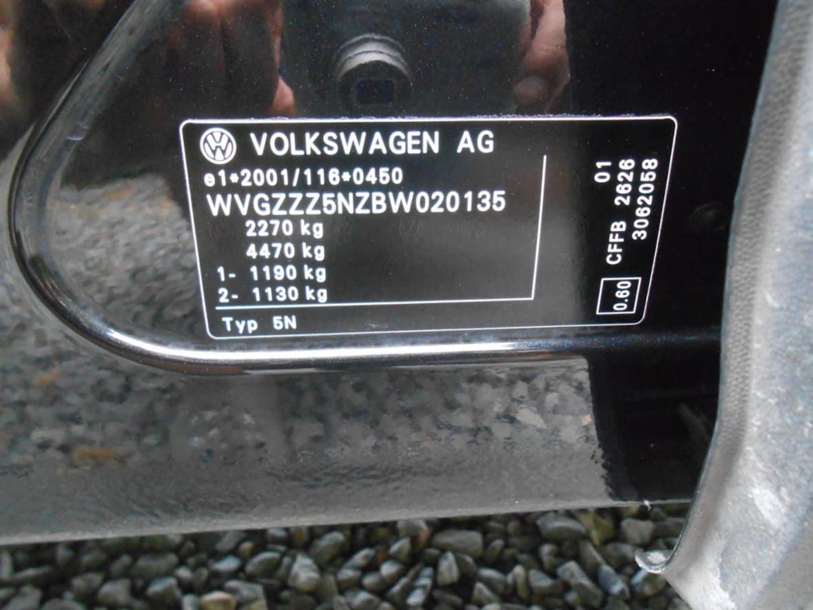 2010 Volkswagen TIGUAN - 2