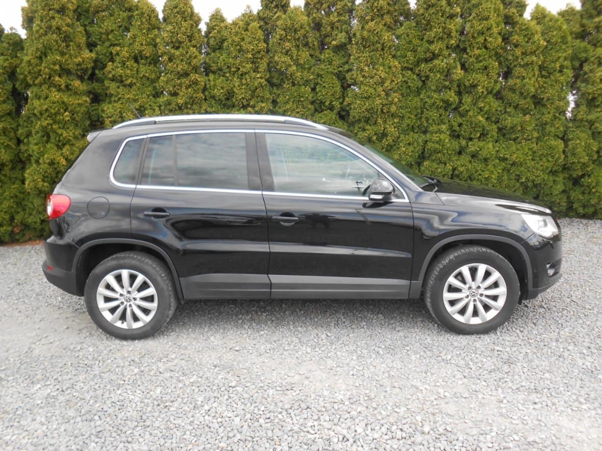 2010 Volkswagen TIGUAN - 4