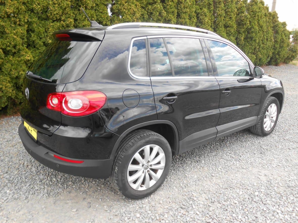 2010 Volkswagen TIGUAN - 6