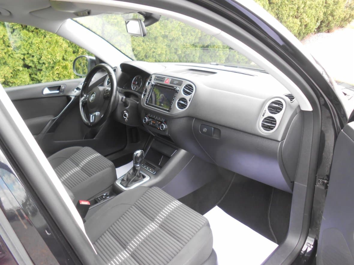 2010 Volkswagen TIGUAN - 13