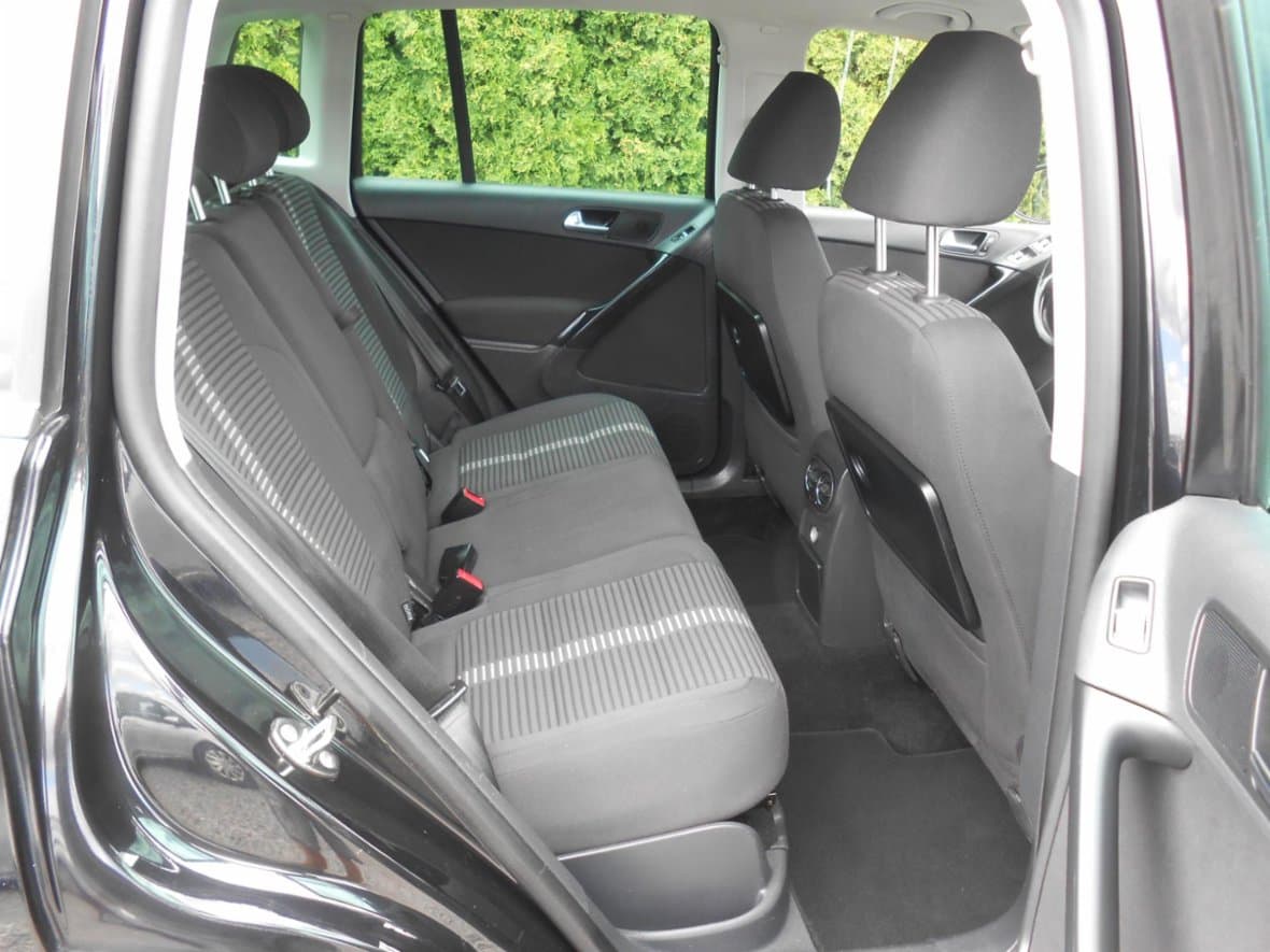 2010 Volkswagen TIGUAN - 17